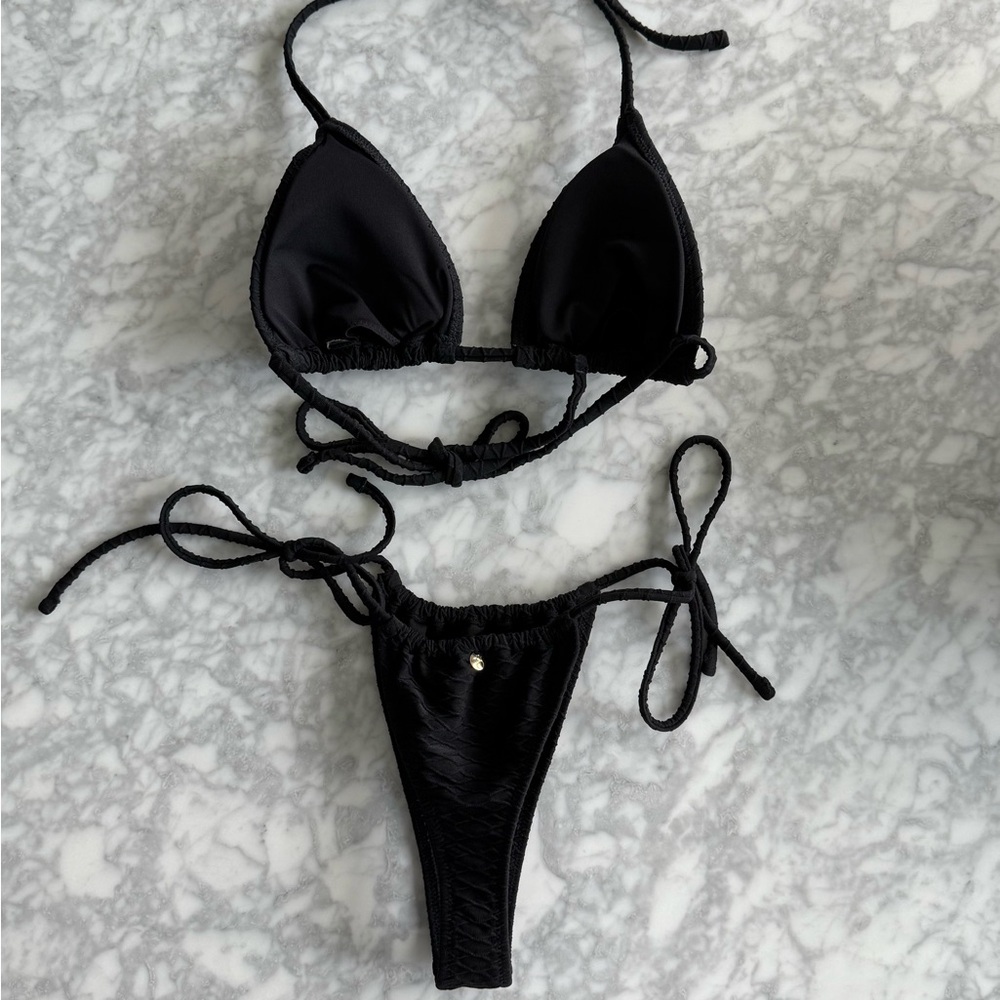 Victoria’s Secret Bikini